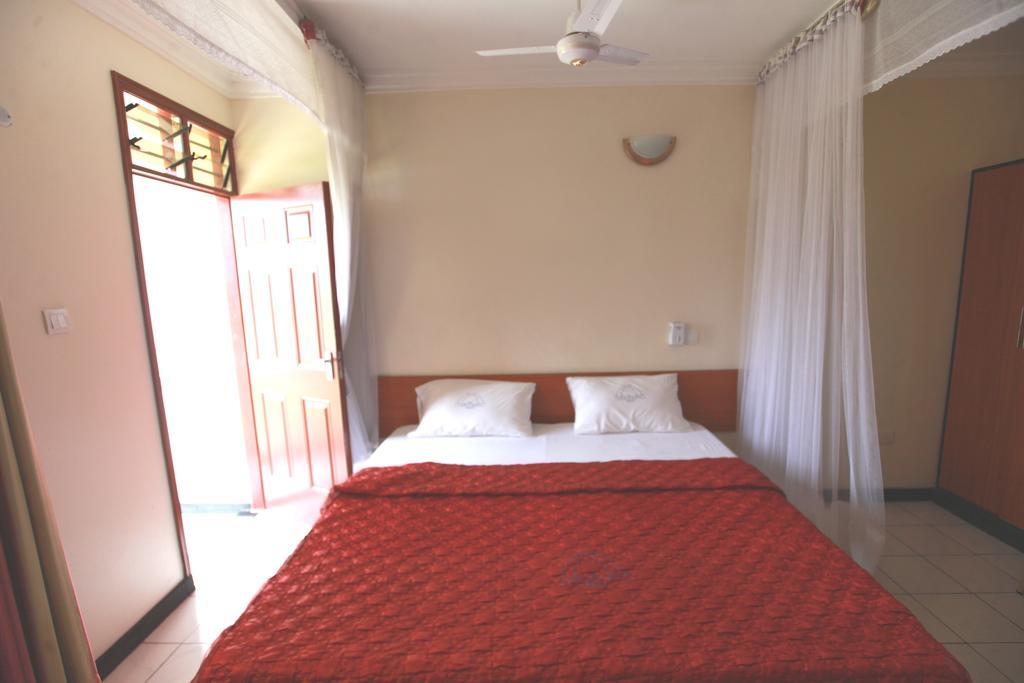 Coastgate Hotel Mombasa Bagian luar foto