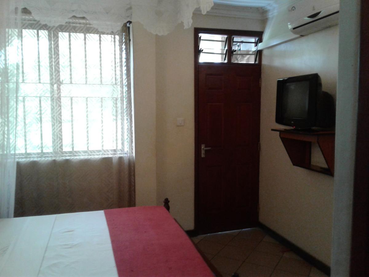 Coastgate Hotel Mombasa Bagian luar foto