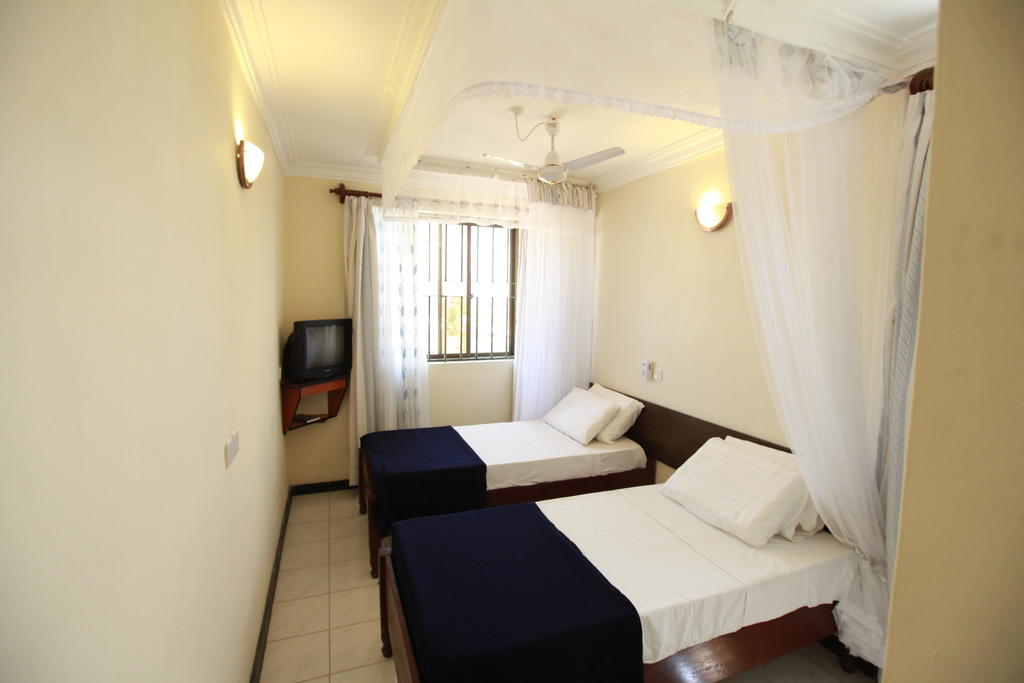 Coastgate Hotel Mombasa Bagian luar foto
